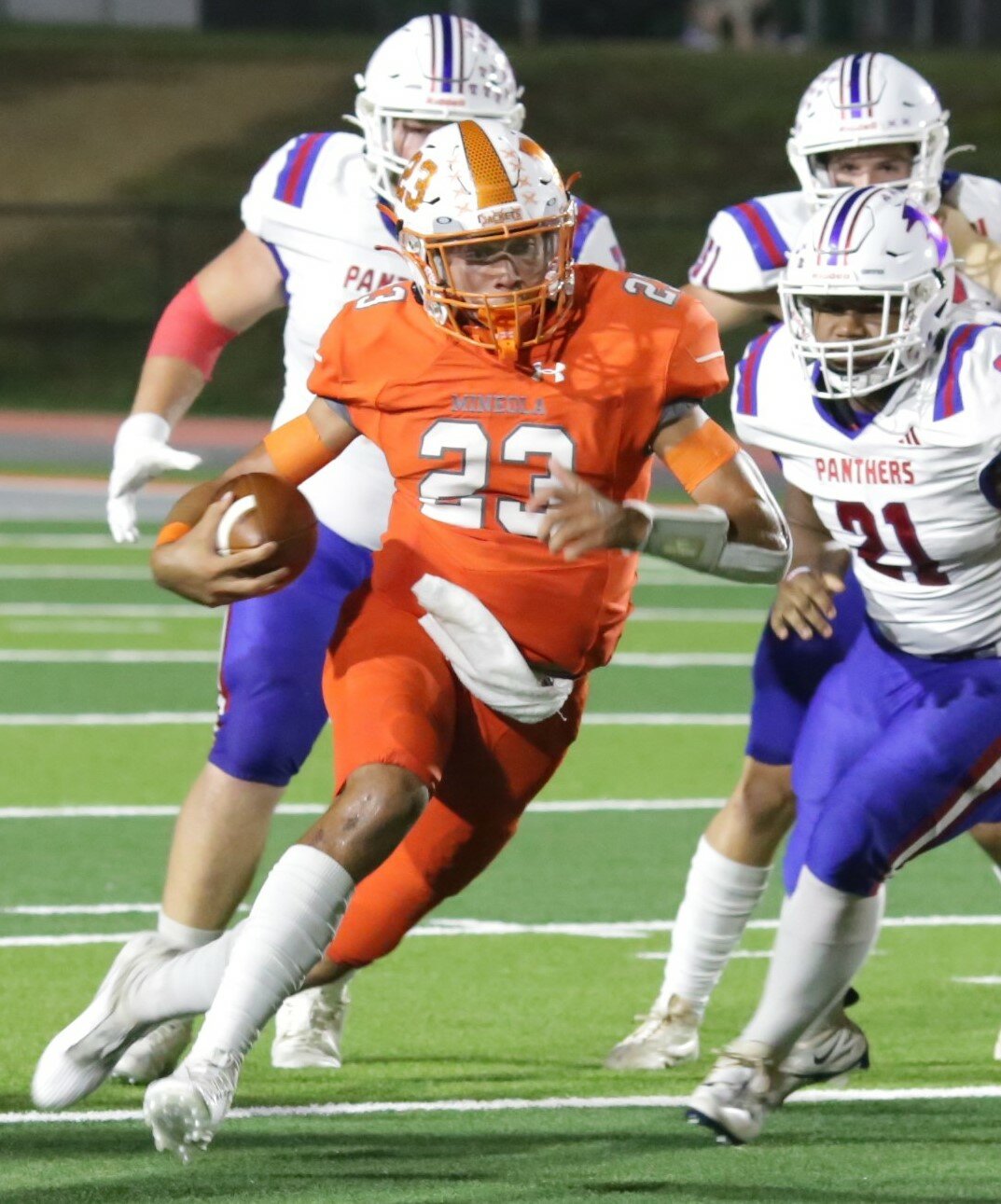 Mineola stand-out Braydon Alley on the move.